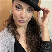 Profesora de danza jazz con experiencia en diferentes academias desde hace 10 años a demás de moderno, lírico-jazz y jazz latino